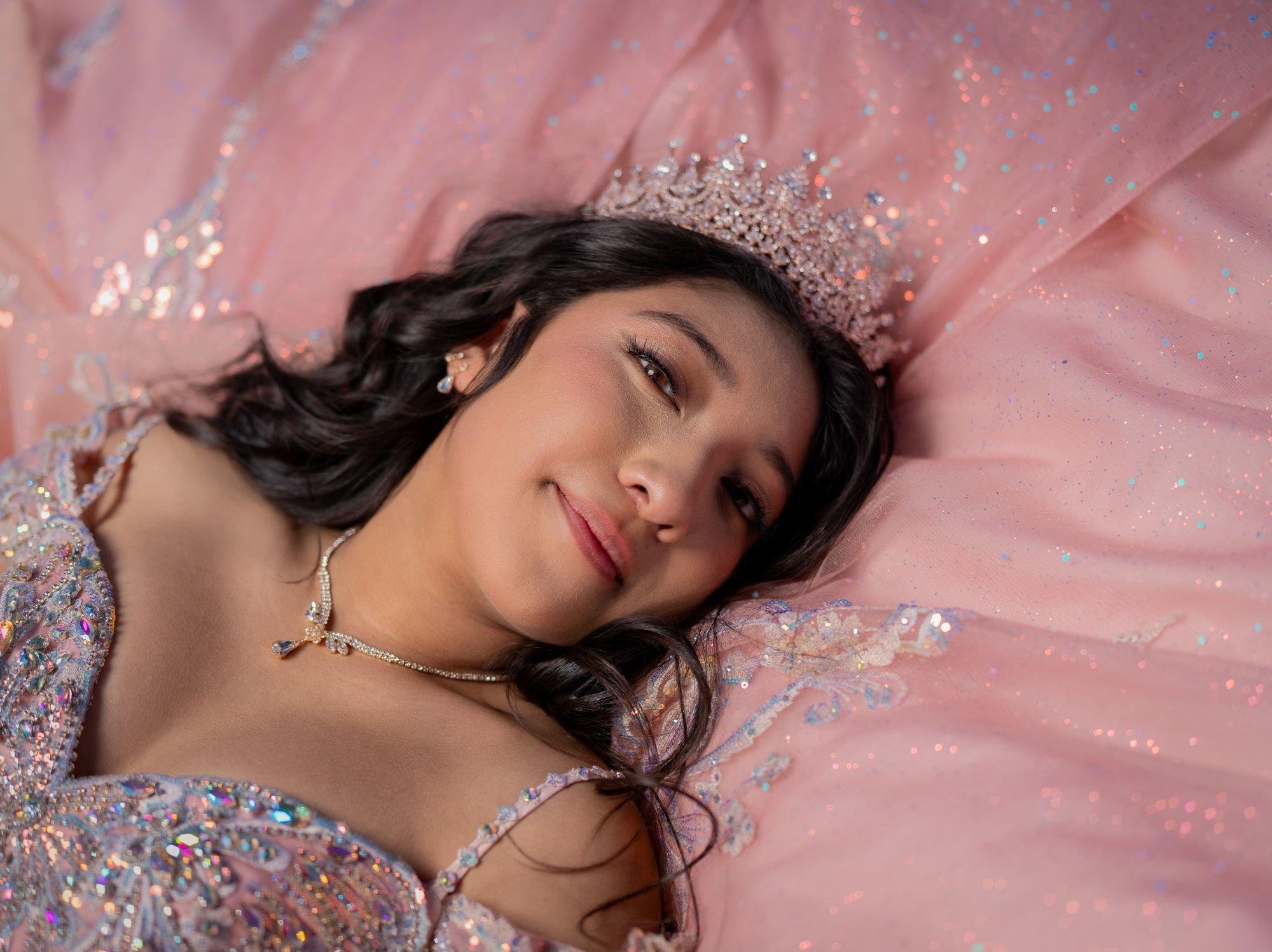 carousel-hero-element image-12