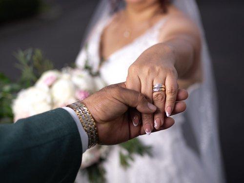 mobile - carousel-hero-element image-2